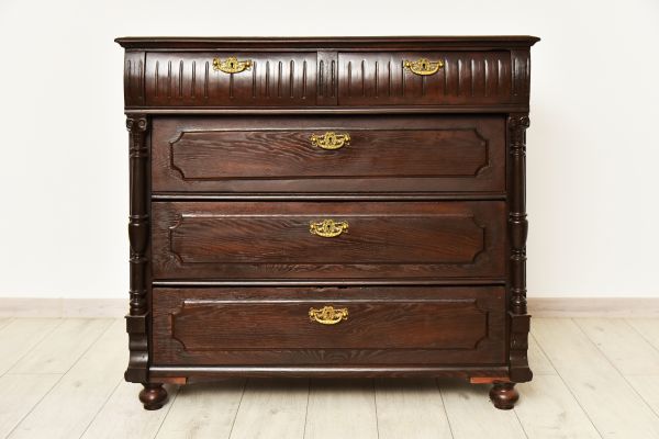 Dresser Assembly in Battle Ground
